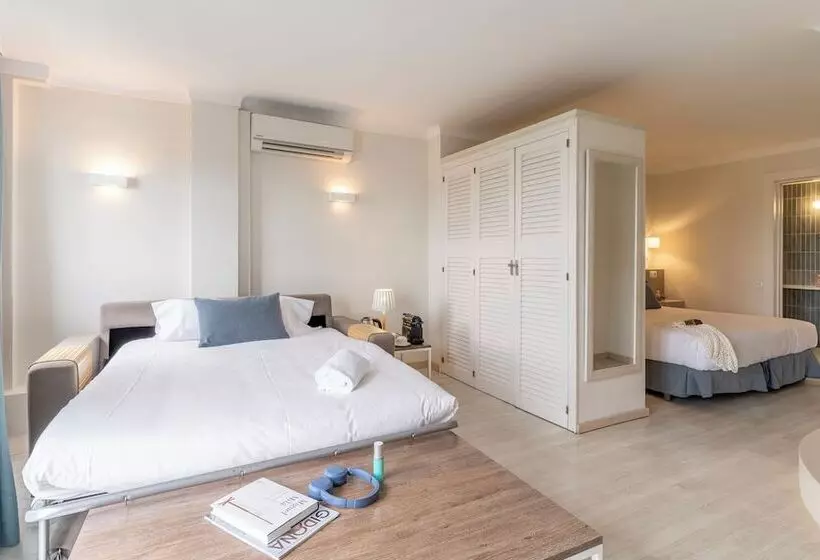 اتاق استاندارد سه نفره, Prestige Mar Y Sol