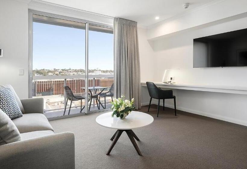 Люкс 2 Спальни, Oaks Toowoomba