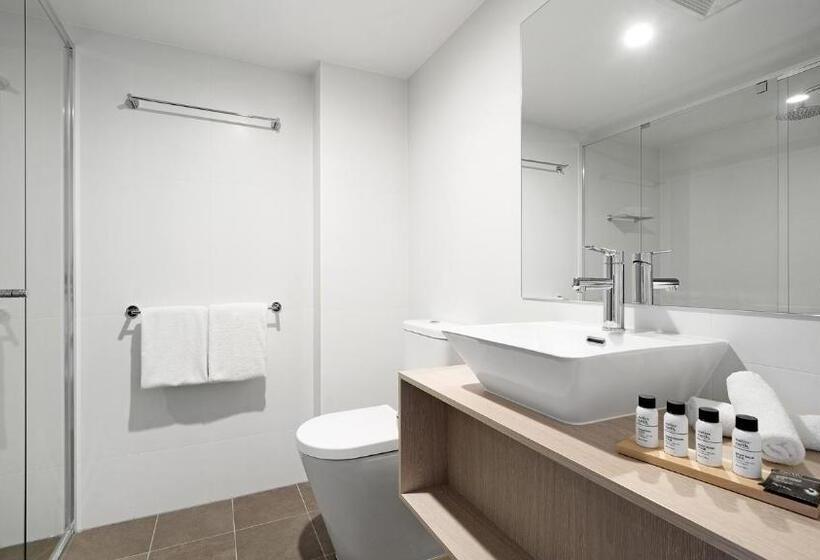 Люкс 3 Спальни, Oaks Toowoomba