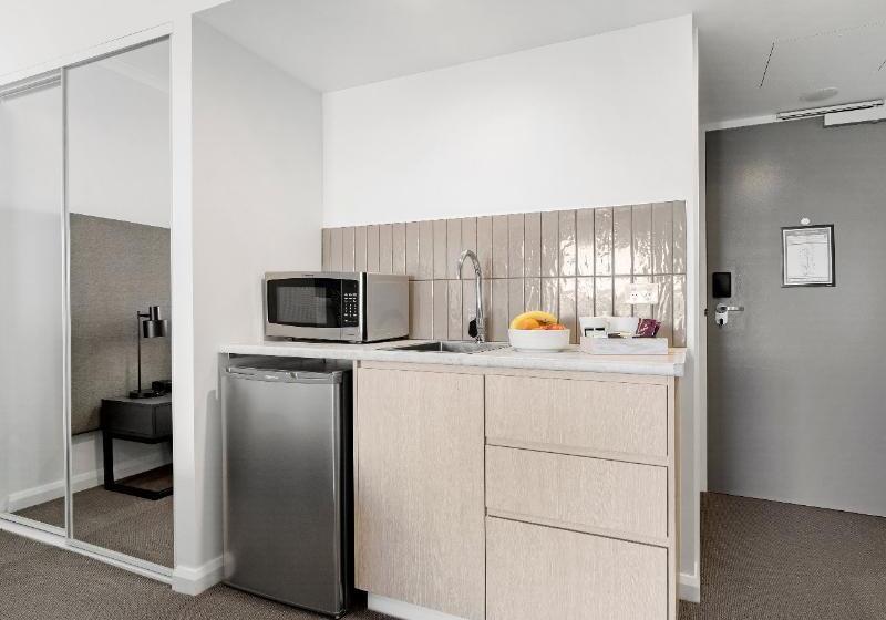 Номер Стандарт, Oaks Toowoomba