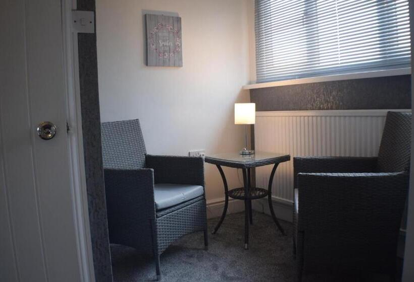 חדר סטנדרט עם מיטת קינג, Borthwenbnb