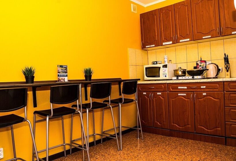 تختخواب در اتاق مشترک, Hostel My World