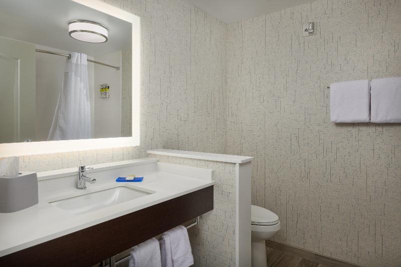 Номер Стандарт, Holiday Inn Express   Lockport, An Ihg