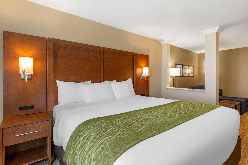 Номер Стандарт Адаптированный для Инвалидов, Holiday Inn Express   Lockport, An Ihg