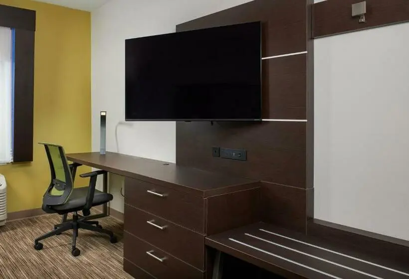 身障者適用キングサイズベッドルーム, Holiday Inn Express Lockport, An Ihg