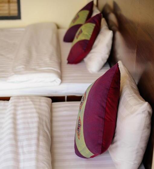 اتاق استاندارد سه نفره, Sapa Sunrise