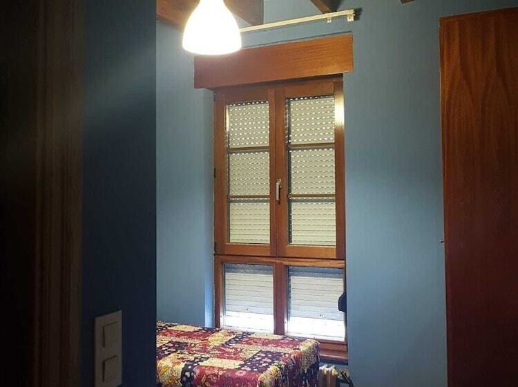 이코노미 룸, Albor Ii