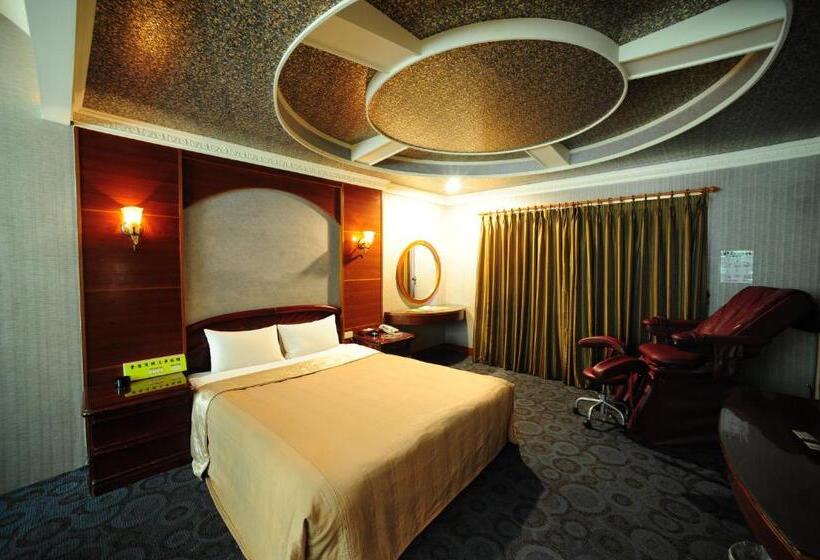 اتاق لوکس, Golden Motel