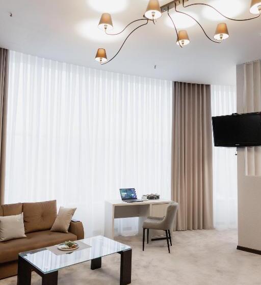 سوییت, спа готель св