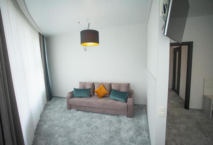 سوییت, спа готель св