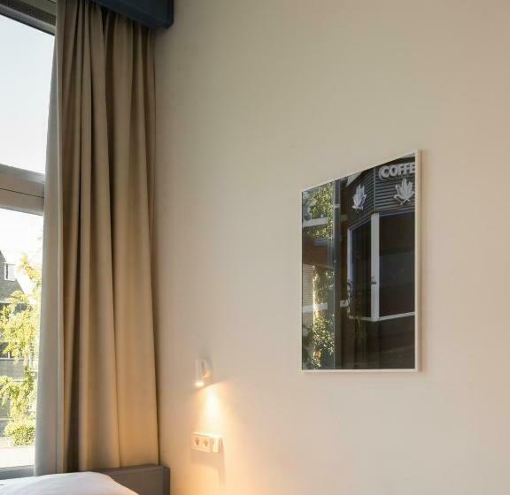 اتاق استاندارد, 171. Urban Design