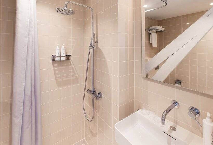 اتاق کلاسیک, 171. Urban Design