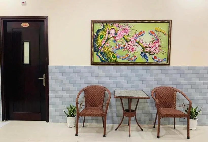 اتاق اکونومی, Mekong Rose