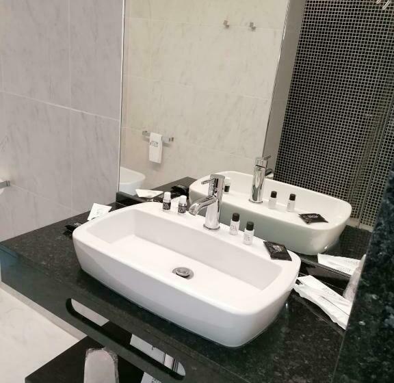 غرفة سوبيريور سرير كينج, Motel Eleven