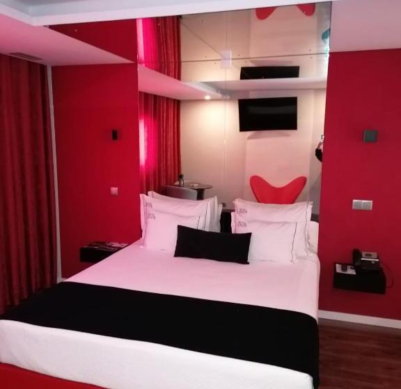 غرفة سوبيريور سرير كينج, Motel Eleven