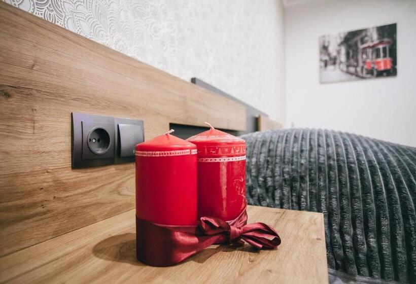 اتاق لوکس, 4rooms