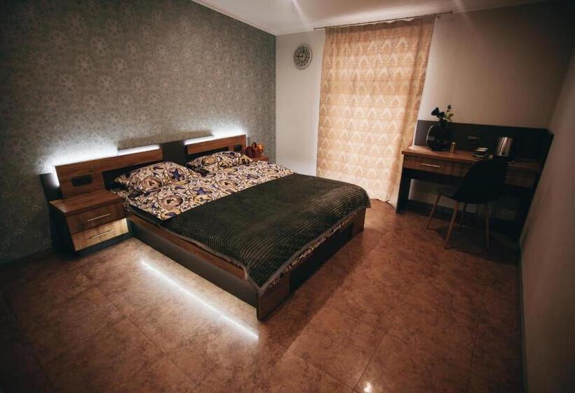اتاق لوکس, 4rooms