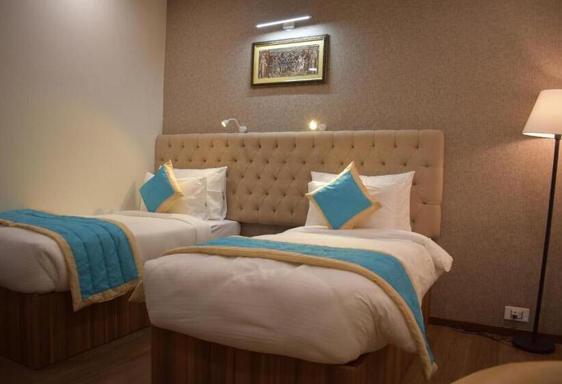 غرفة سوبيريور, The Grand Hotel, Muzaffarpur