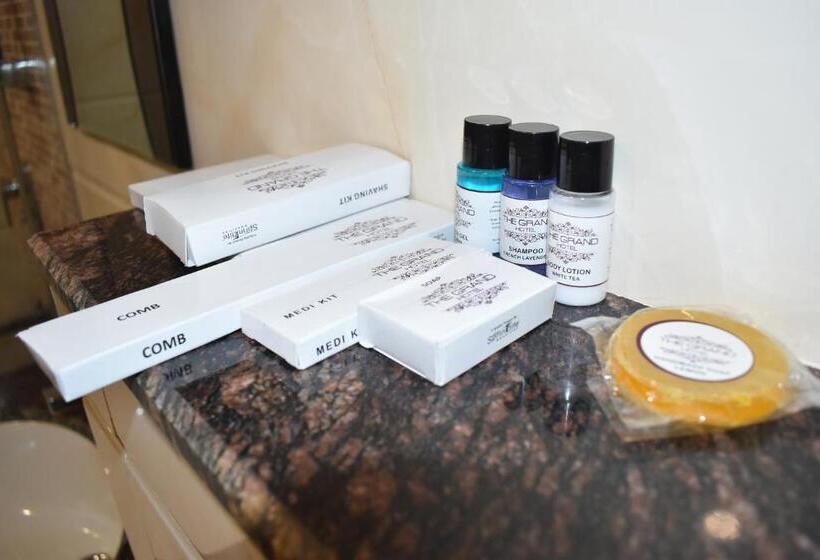 غرفة ديلوكس, The Grand Hotel, Muzaffarpur