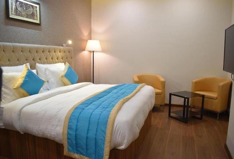 غرفة ديلوكس, The Grand Hotel, Muzaffarpur