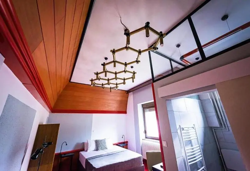 اتاق سوپریور با چشمانداز باغ, Pb Urban Garden Stay With Secured Parking