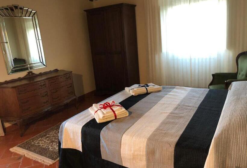 غرفة قياسية مطلّة علي البحيرة, Podere Il Sasso