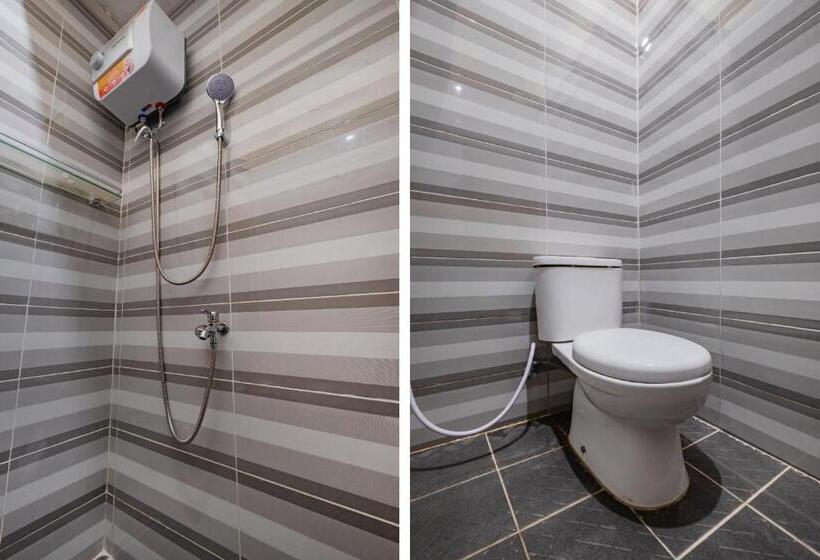 اتاق اکونومی یک تخته, Oyo Life 2216 Griya Jakasetia