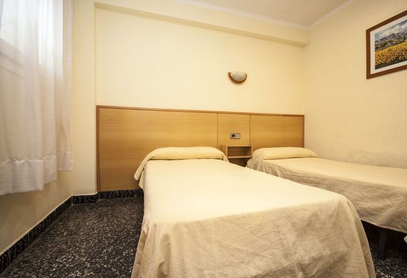 آپارتمان 3 خوابه, Rentalmar Goya