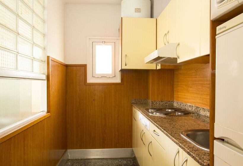 آپارتمان 3 خوابه, Rentalmar Goya