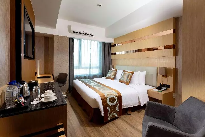 آپارتمان 1 خوابه با تراس, Apartamentos Solamaza