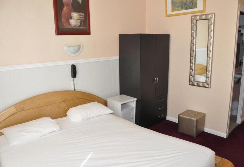 اتاق سوپریور, Citotel Hôtel Cesar