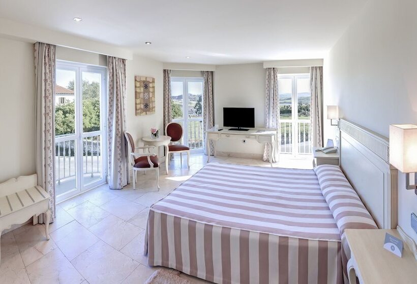 غرفة قياسية, Gran Hotel Suances