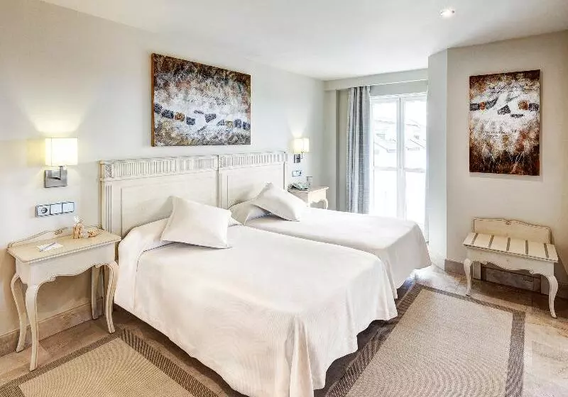 اتاق استاندارد, Gran Hotel Suances