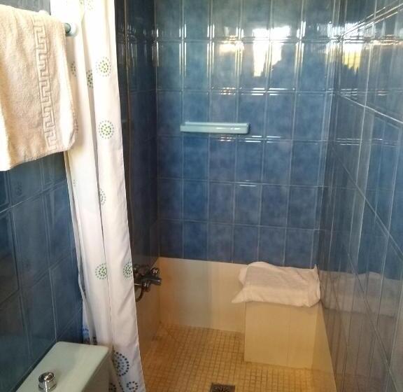 חדר סטנדרט לשלושה, Hostal San Francisco