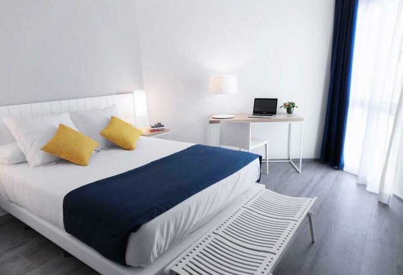 스탠다드 룸, Agaro