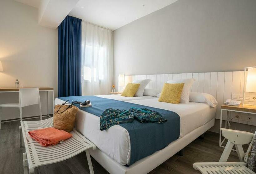 스탠다드 룸, Agaro