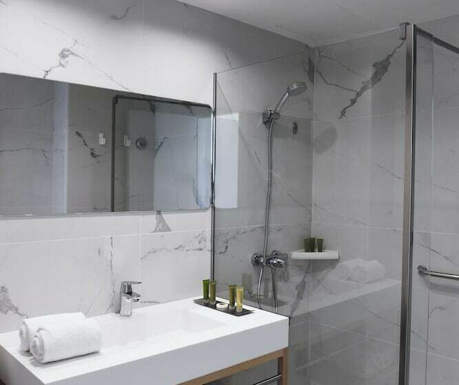 스탠다드 룸, Agaro