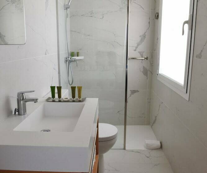 스탠다드 싱글 룸, Agaro