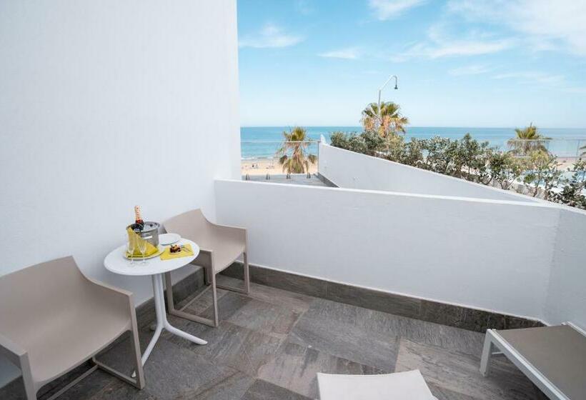 스탠다드 테라스 룸, Agaro