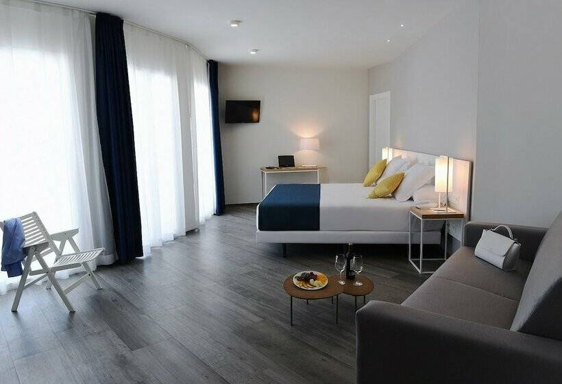 스탠다드 테라스 룸, Agaro