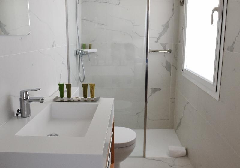 스탠다드 싱글 룸, Agaro