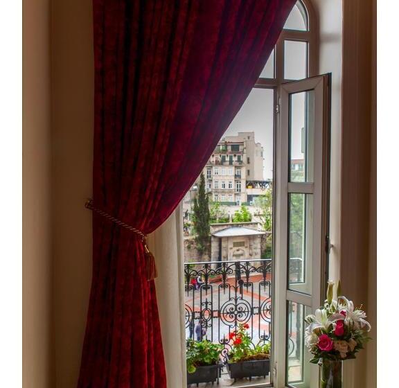 سوییت اجرایی, Anemon Koleksiyon Galata Otel