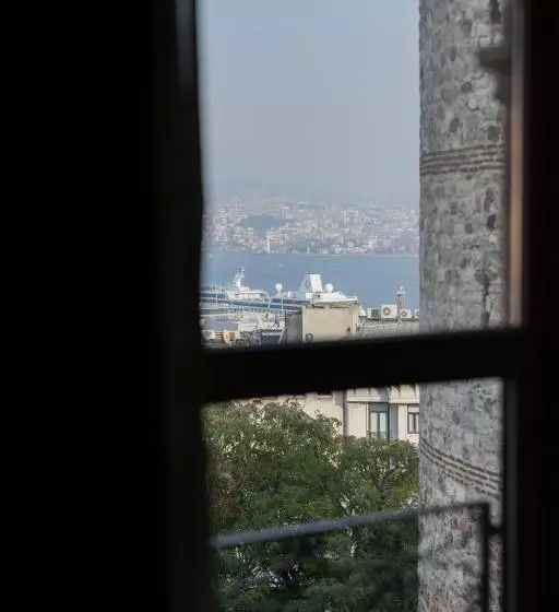 Standard Room, Anemon Koleksiyon Galata Otel