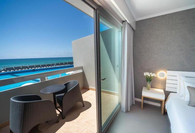 オーシャンビュースタンダードルームバルコニー付き, Arribas Sintra