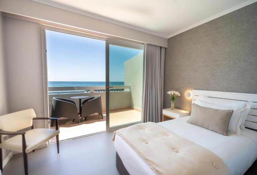 オーシャンビュースタンダードルームバルコニー付き, Arribas Sintra