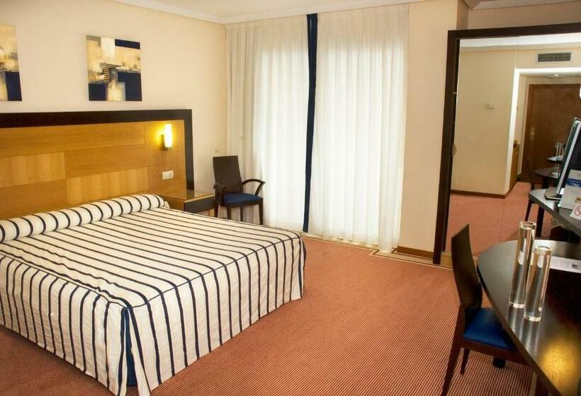 Habitación Triple Estándar, Bonalba Alicante 4* Sup