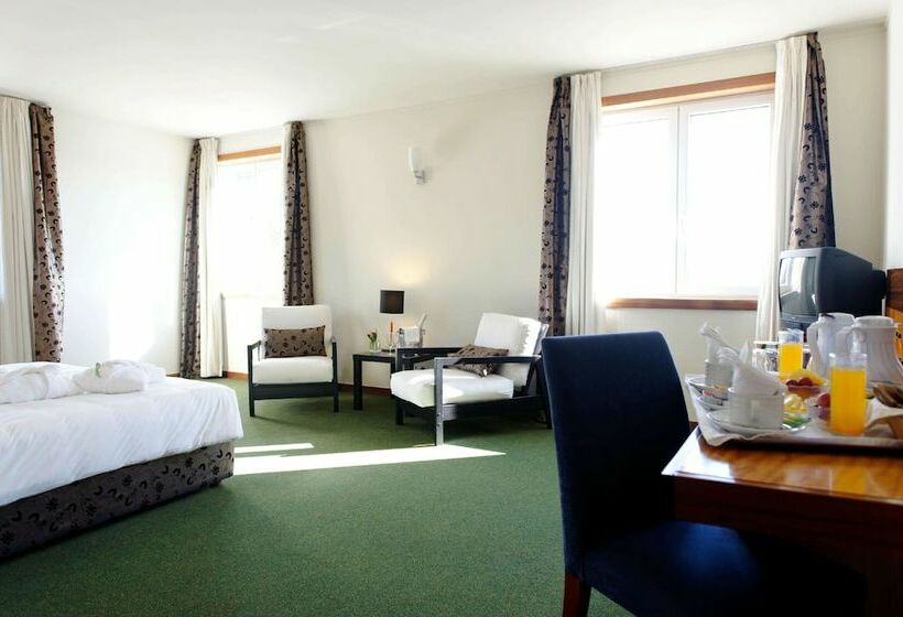 سوییت, The Lince Braga