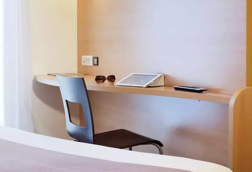 اتاق استاندارد با تخت دوبل, Ibis Paris Gare De Lyon Reuilly