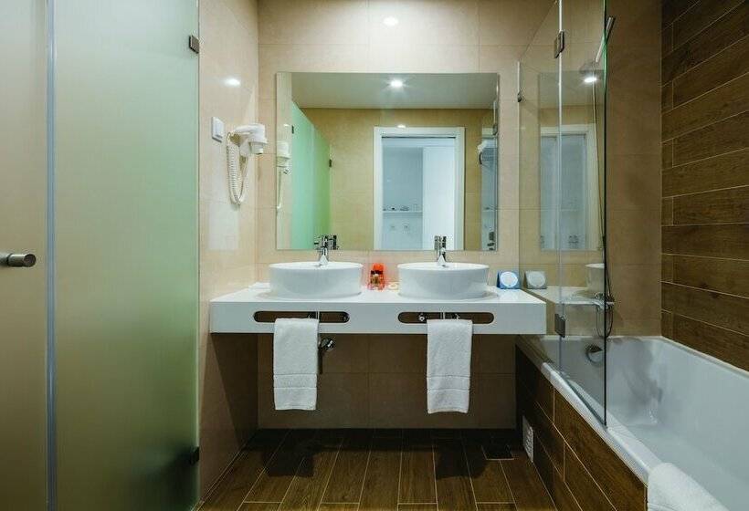 스탠다드 룸, Mh Peniche