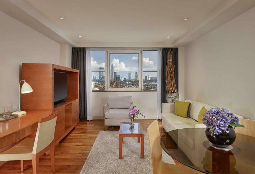 Апартаменты 1 Спальня, Park Plaza Victoria London